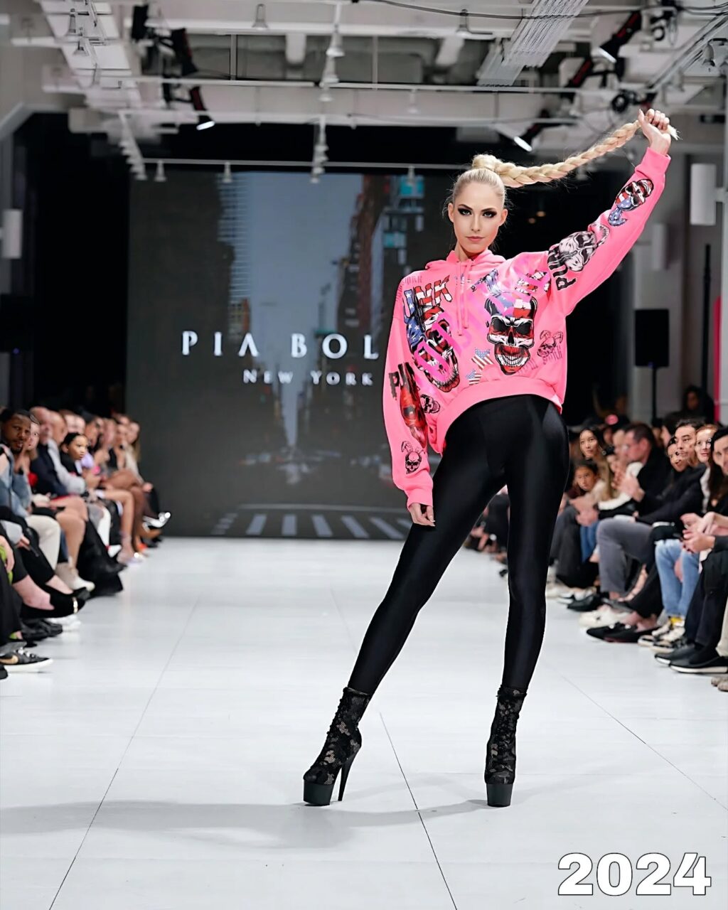 Instagram post from beatrice.turin. This post is in position 2.